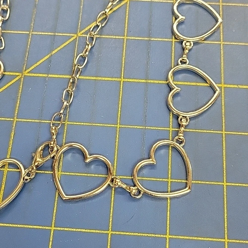 Heart Silver Tone Chain 46